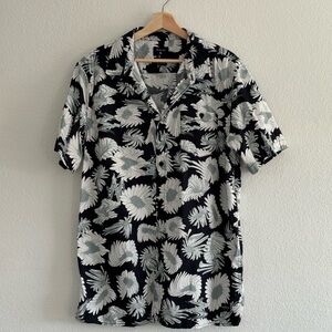 Quiksilver Hawaiian Floral Shirt - size LG